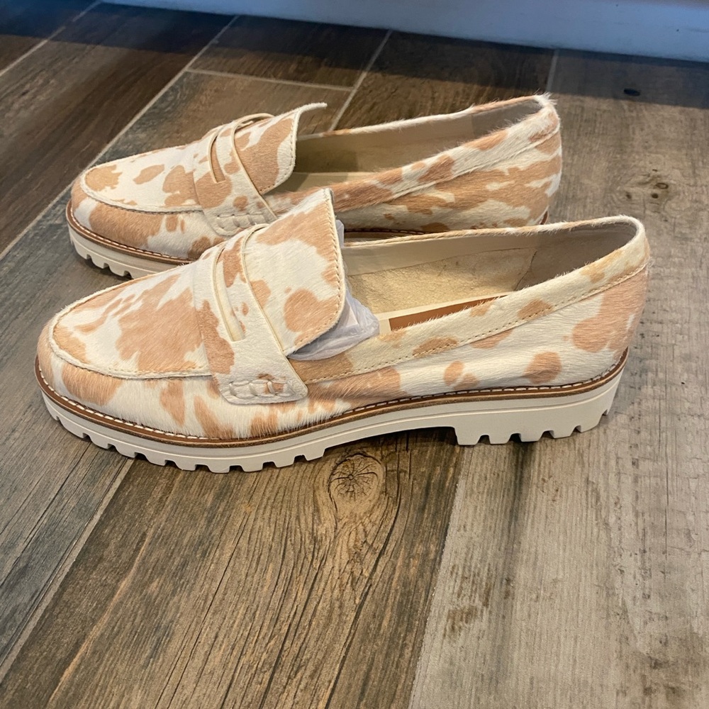 DOLCE VITA AUBREE PONY HAIR COW PRINT LOAFER 9.5 NEW WITHOUT BOX - Picture 2 of 9